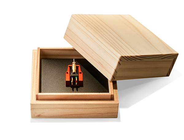  012926.apnews.sumikooriolecartinbox.jpg