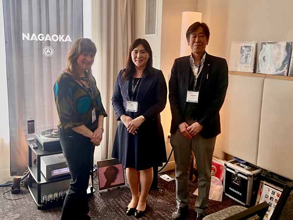  041526.apaxpona.nagaokafolksjulie2.jpg