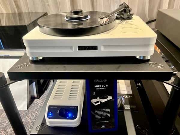  041926.axpona.SMEModel8front1.jpg