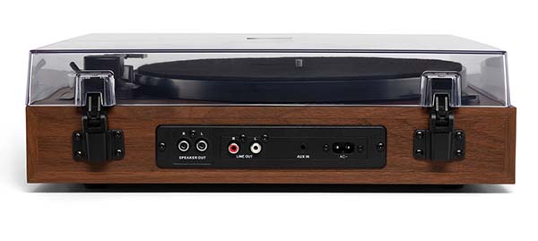  061025.apnews.victrolaharmonywalnutback.jpg