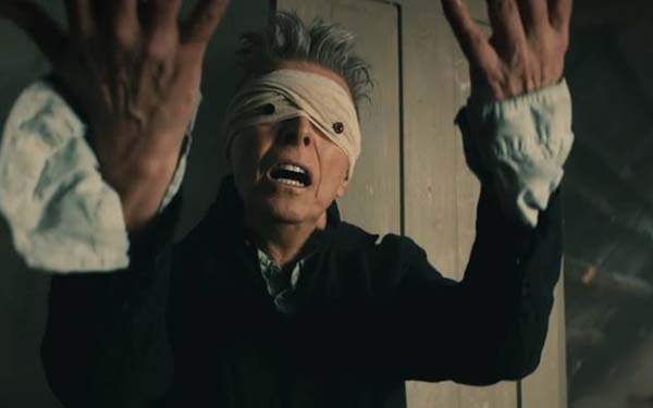  070925.apnewwaxwed.bowieblackstarvidgrab.jpg