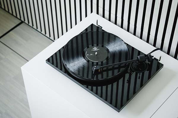  072325.apnews.projecte12blkwvinyl.jpg