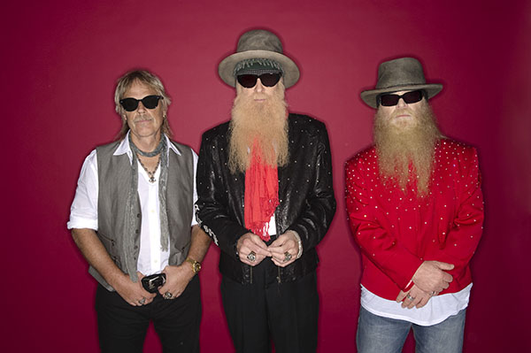 0804.apinterview.zztop.fullbandhalfin2a.jpg