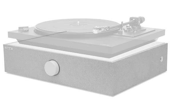 082625.apnews.andoveraudioSpinBaseMAX2white.jpg