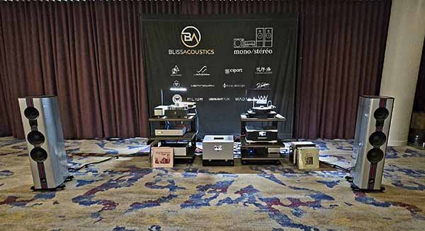  102825.aptofestblisssetup.jpg