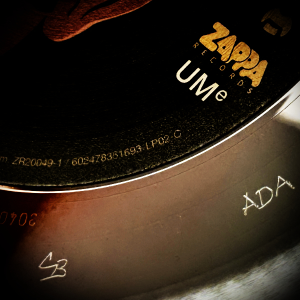  103125.aprev.ZappaHalloween78deadwax.jpg