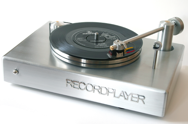 Simon Yorke Introduces a 45rpm-only Record Player! | Analog Planet